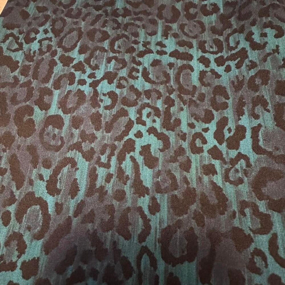 Kira Grace bright blue leopard print leggings Size L - Picture 6 of 6